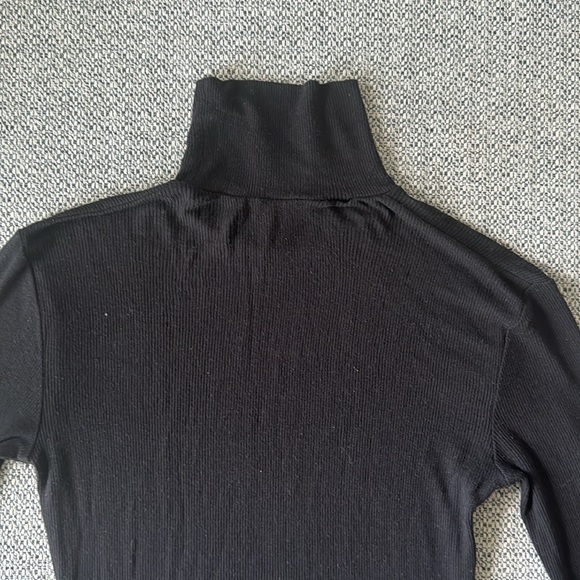 Wilfred Longsleeve Turtle Neck - Picture 4 of 4